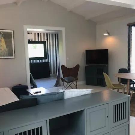 Apartamento Oliera 2 *