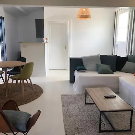 Oliera 2 Apartment